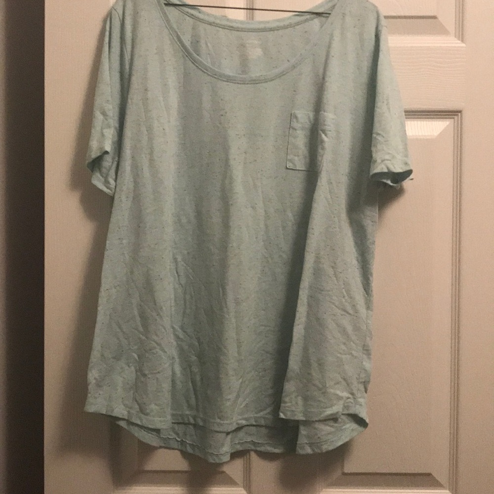 layne bryant pocketed tee